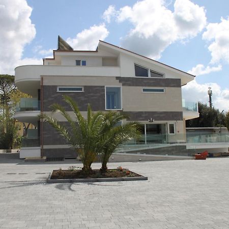 Ekotel Rom Exterior foto